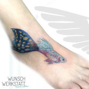 Tattoo Fisch bunte Farben