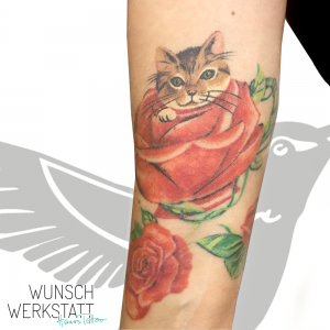 Hanas Tattoo Wunschwerkstatt Rosen Kater