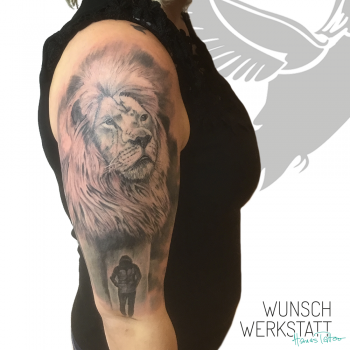 Are Eyeball Tattoos A Real Thing Snopes Com Are Eyeball Tattoos A Real Thing Snopes Com