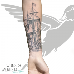Hanas Wunschwerkstatt Tattoo Unterarm Schiff Seefahrt